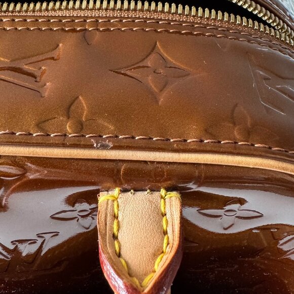 Louis Vuitton Bronze Monogram Vernis Tompkins Square Bag - EXCELLENT CONDITION - Picture 13 of 16